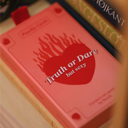 Peechy Cards truth or dare but sexy set fra en anden vinkel