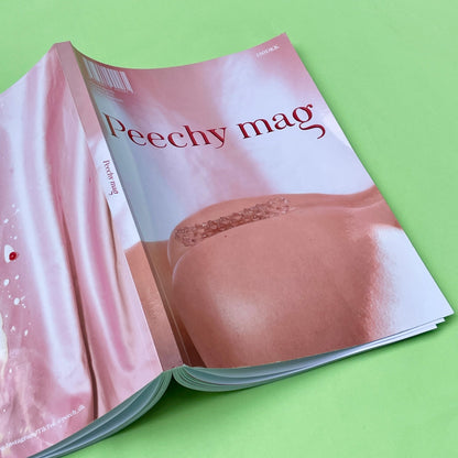 Peechy Mag erotisk magasin på hvid baggrund set fra siden