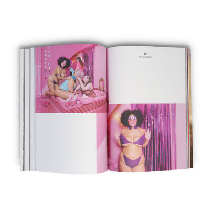 Peechy Mag erotisk magasin set fra siden