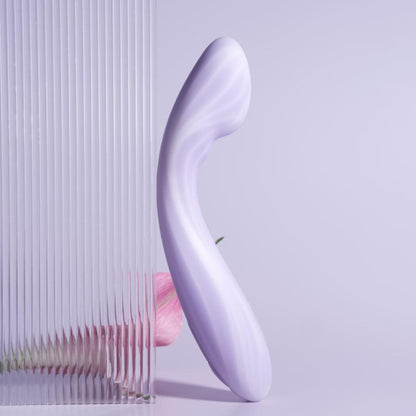 Margot app-styret dildo fra Svakom set ovenfra